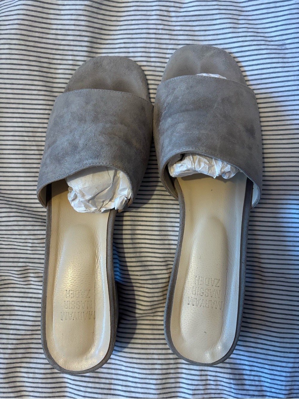 Maryam Nassir Zadeh Sophie Slides in Suede Elephant Grey